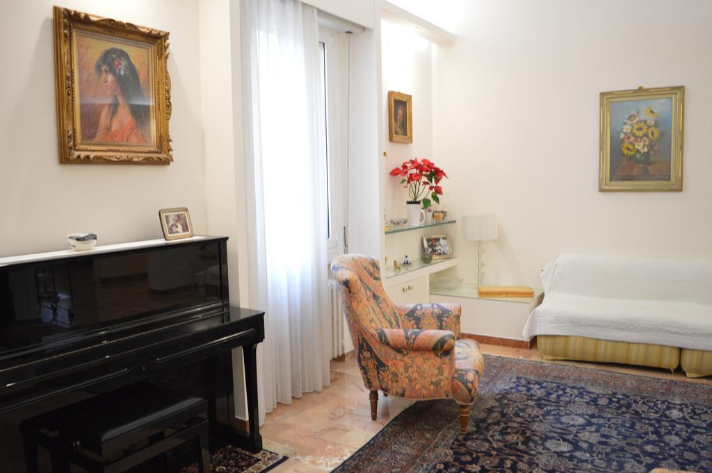 B&B Mercurio Bologna Eksteriør bilde
