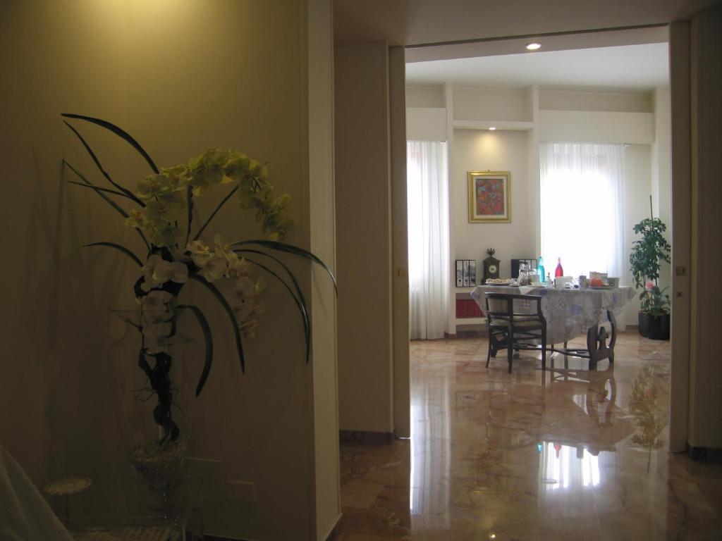 B&B Mercurio Bologna Eksteriør bilde